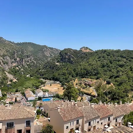 Amazing Views Penthouse 5 Beds* 4Br Benahavis 公寓 贝纳阿维斯